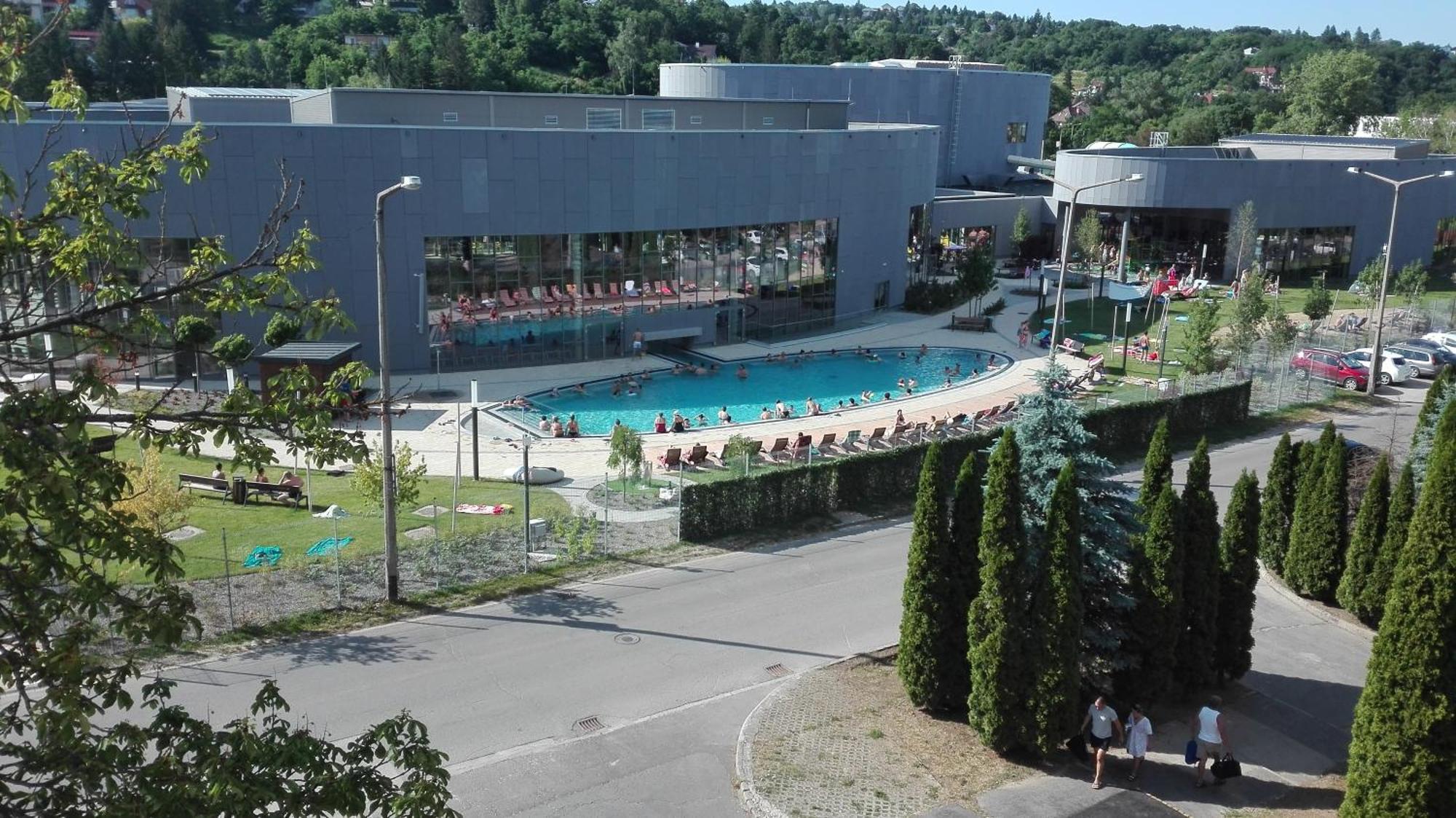 Fortuna Hotel Miskolc Exteriör bild